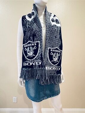 Las Vegas Raiders Boyd Gaming Knit Logo Scarf Football Fan Gear USA Made Acrylic